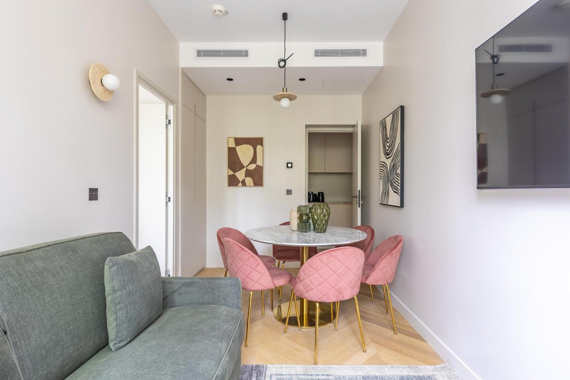 Apartahotel Quartier Libre Marais 4*