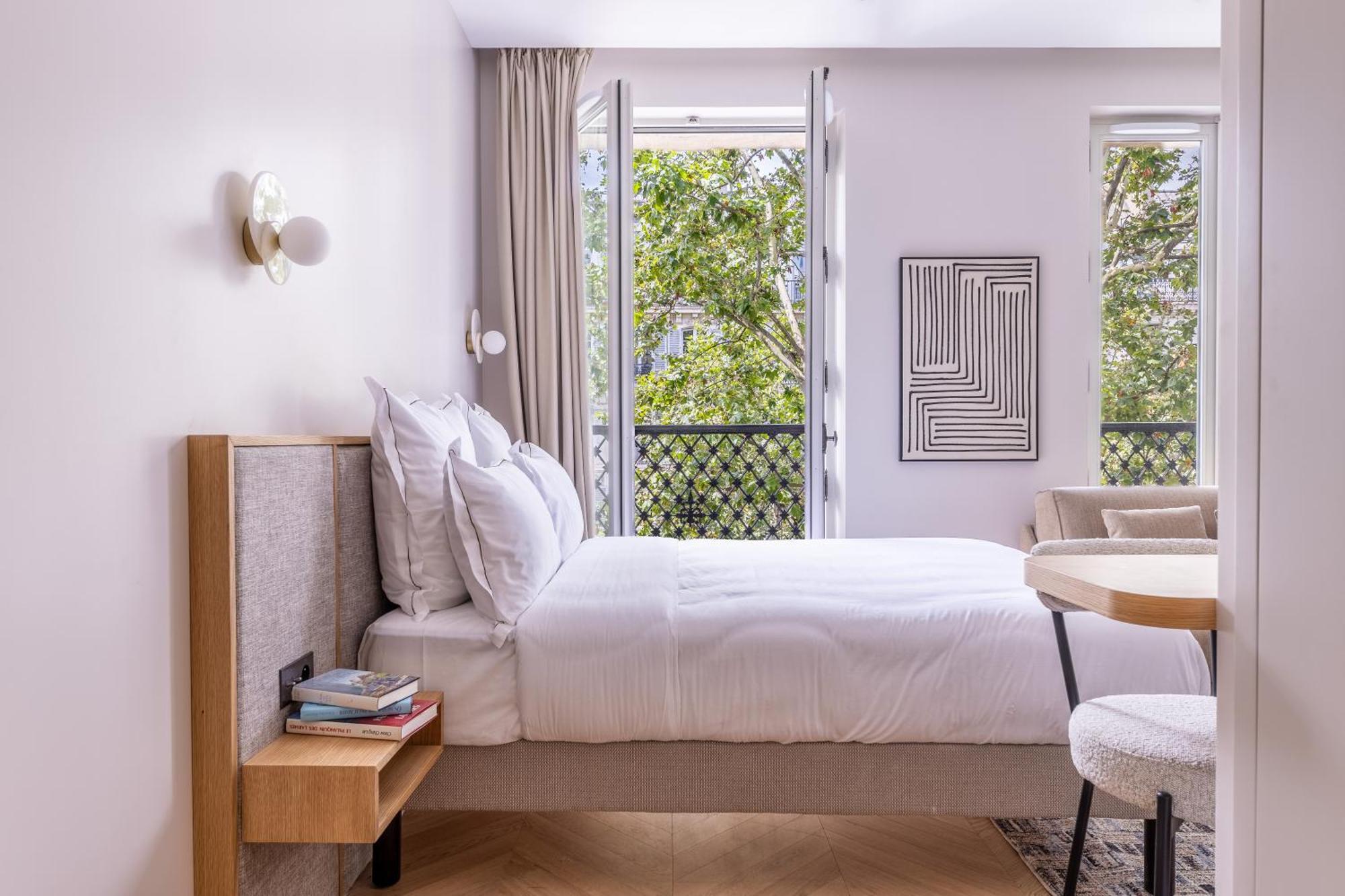 Quartier Libre Marais Apartahotel París