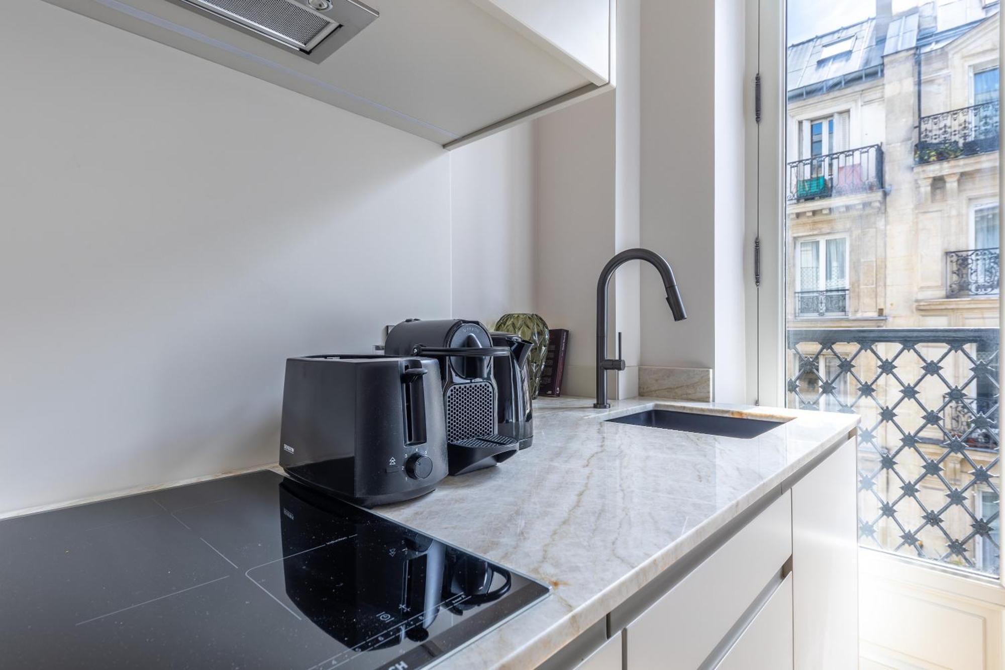 Quartier Libre Marais Apartahotel París